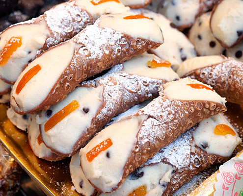 Cannoli and pastry in Palermo, sweeties and unmissable foods