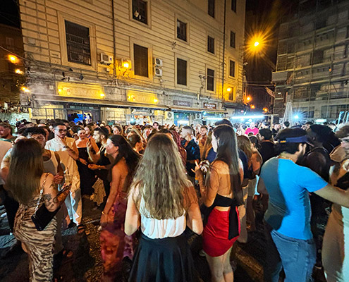 palermo nightlife, pubs and fun, drinking and dancing